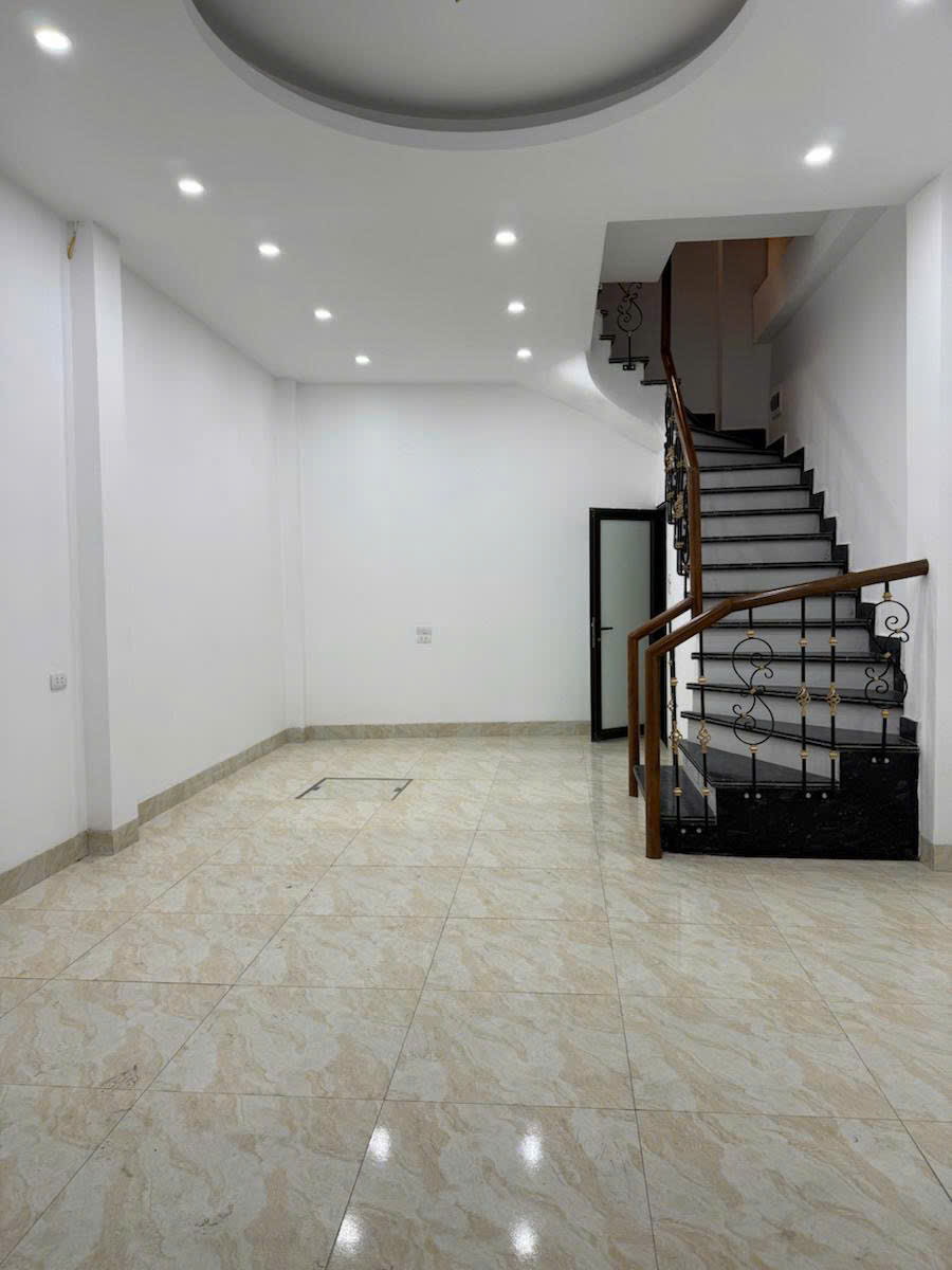 NHÀ ĐẸP QUAN NHÂN - NGÕ Ô TÔ - 6 TẦNG THANG MÁY- FULL NỘI THẤT - DIỆN TÍCH 36M2 CHỈ 9 TỶ