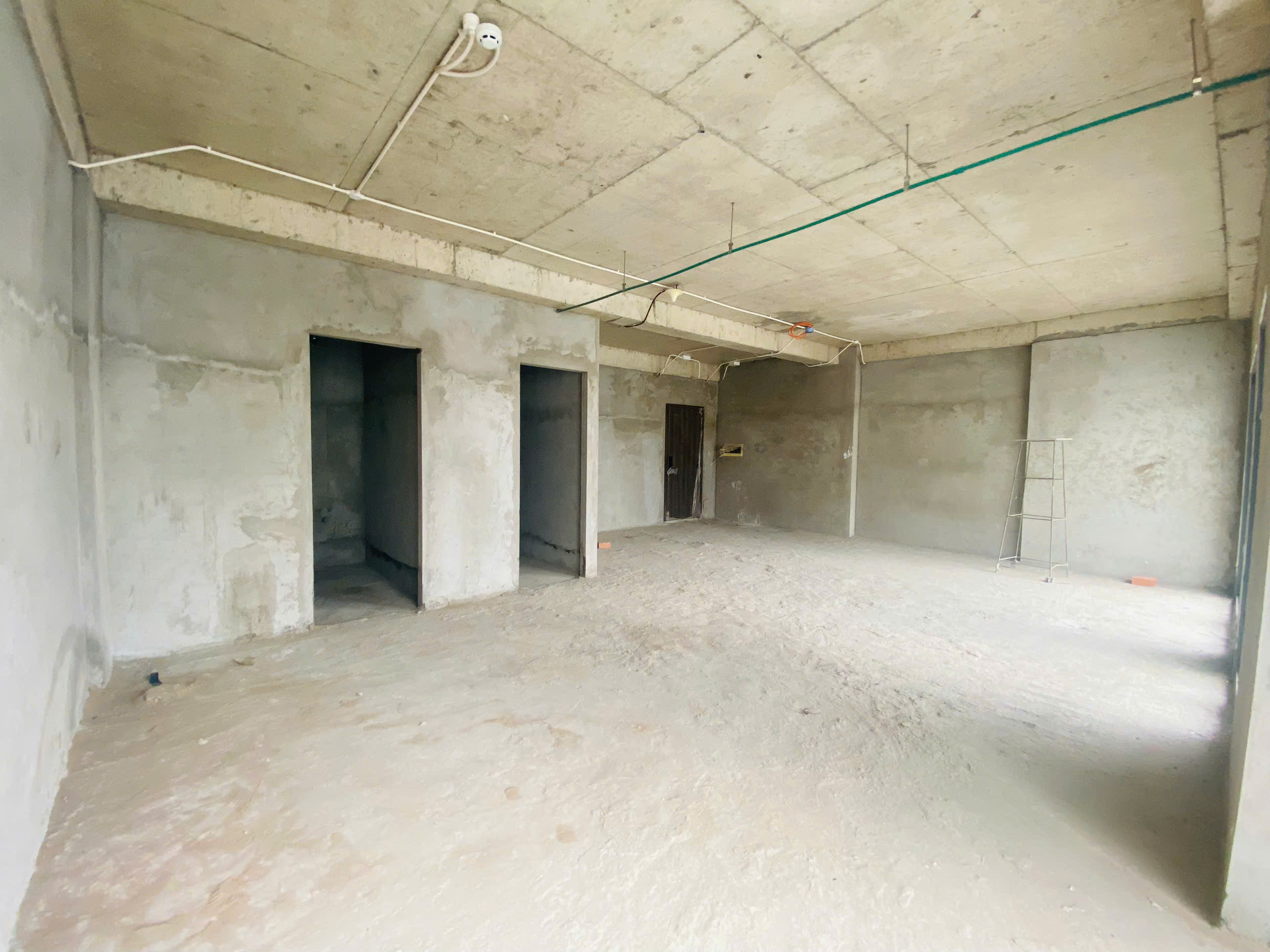 căn hộ lavida plus q7: 74m2, 2pn, view đông nam thoáng mát, tầng 32, giá chỉ 4.4 tỷ - cơ hội an cư lý tưởng!