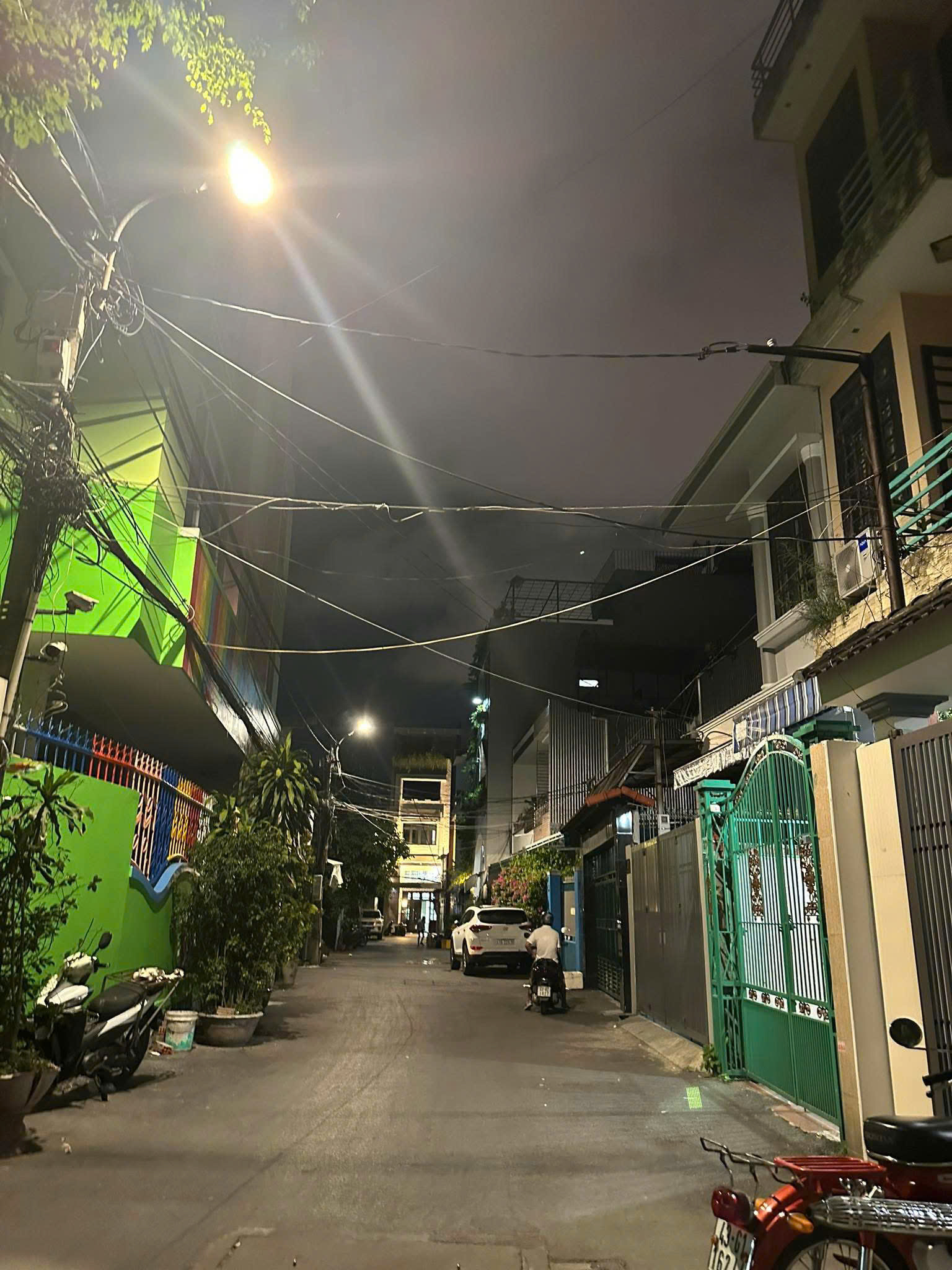 NHÀ MẶT TIỀN - LÔ GÓC ĐƯỜNG HÀN MẶC TỬ SÁT ĐƯỜNG 3/3, 5,1 tỷ