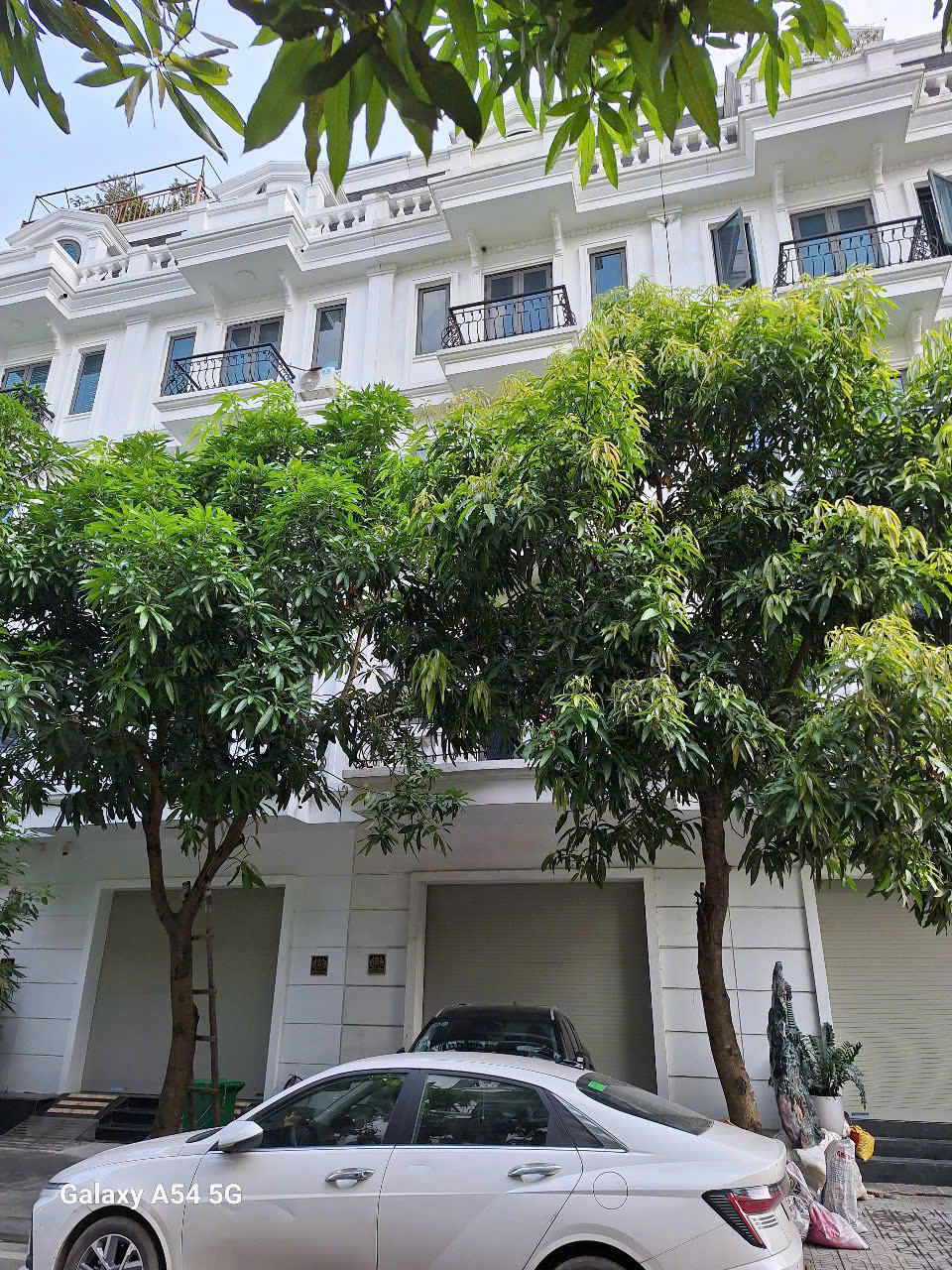 BÁN CĂN LIỀN KỀ DÃY CTT9 – KIẾN HƯNG LUXURY, HÀ ĐÔNG – GIÁ 20TỶ