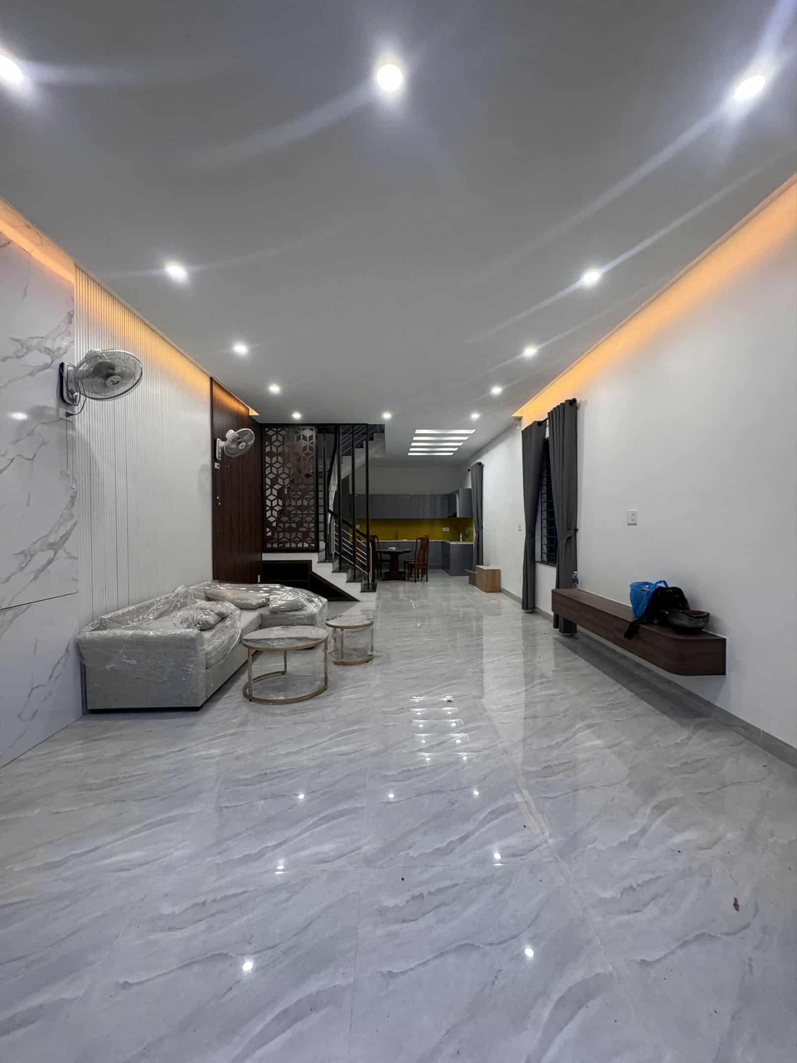 ???? NHÀ MỚI 7M5 HÒA XUÂN - 3 TẦNG, KẸP CỐNG, KINH DOANH - CHỈ 7,8 TỶ