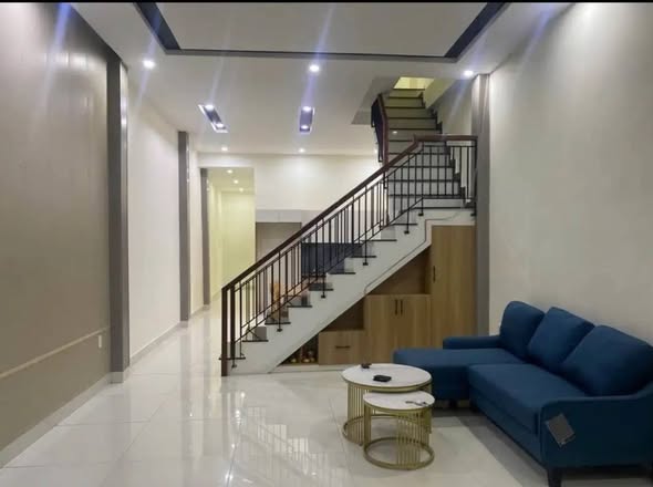 Bán nhà 2 tầng Kiệt oto Đặng Nhữ Lâm -Thọ Quang - Sơn Trà. DT 107m2 giá 6ty7 LH 0942992361