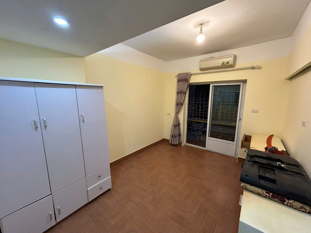 CHO THUÊ NHÀ TẬP THỂ TẠI PHƯỜNG LÁNG HẠ, ĐỐNG ĐA, HÀ NỘI