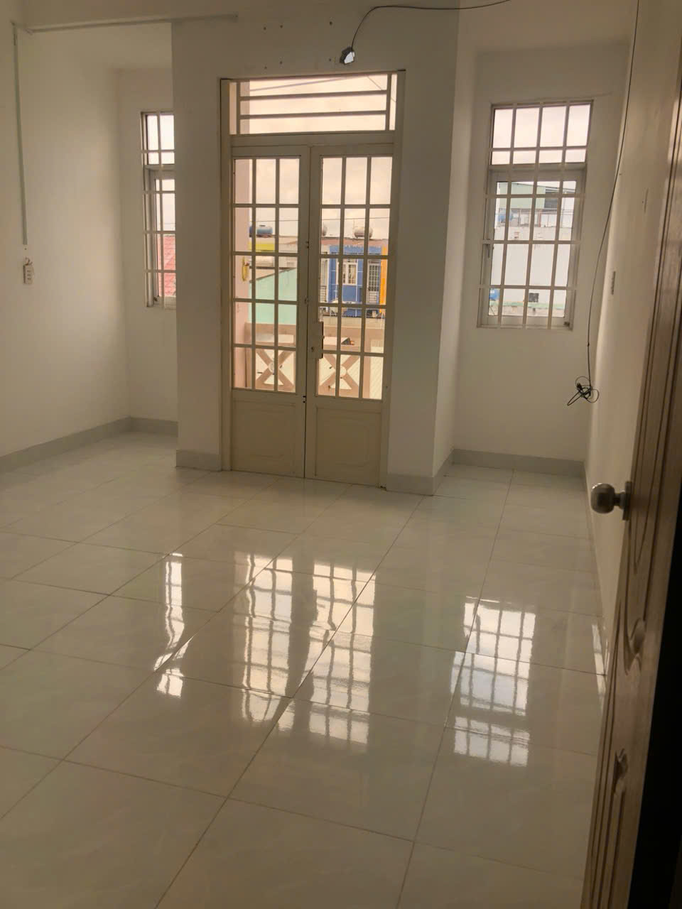 BÁN MẶT TIỀN KINH DOANH 1806 HUỲNH TẤN PHÁT - CHỈ 5 TỶ 5