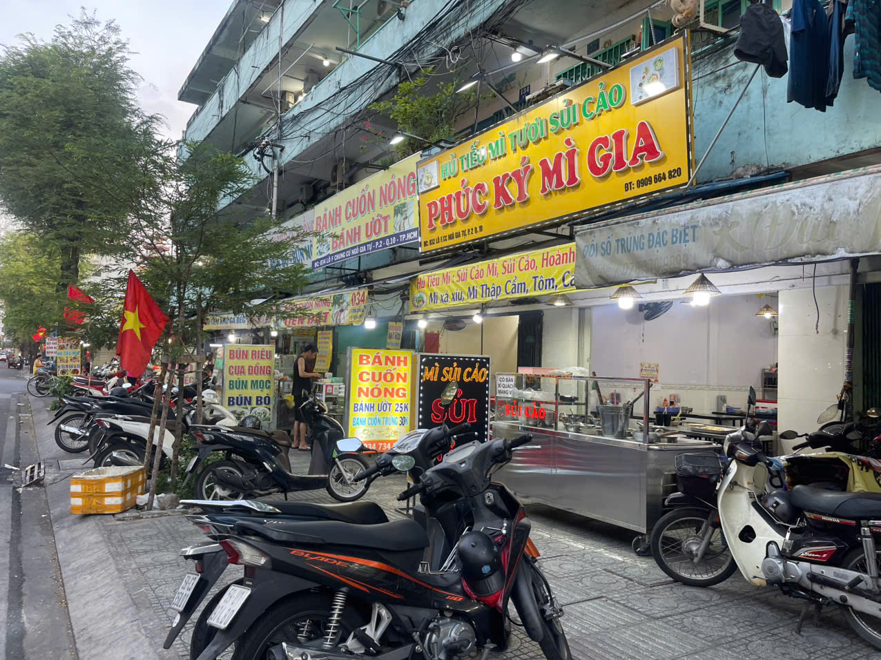 Quận 10 !  SANG QUÁN MÌ TƯƠI SỦI CẢO, Đẹp Lắm, MT Sư Vạn Hạnh , MT  Phố Ẩm Thực, Tầng Trệt CC Ngô Gia Tự, Tel : 0938339820  ( Chính chủ )