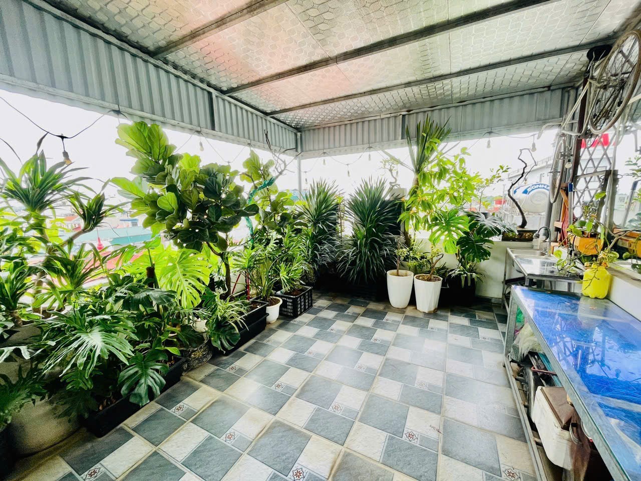 BÁN NHÀ 6 TẦNG MỚI TINH - 40M - O TO ĐỖ CỔNG - CÁCH MẶT PHỐ GIANG BIÊN 10M - LONG BIÊN