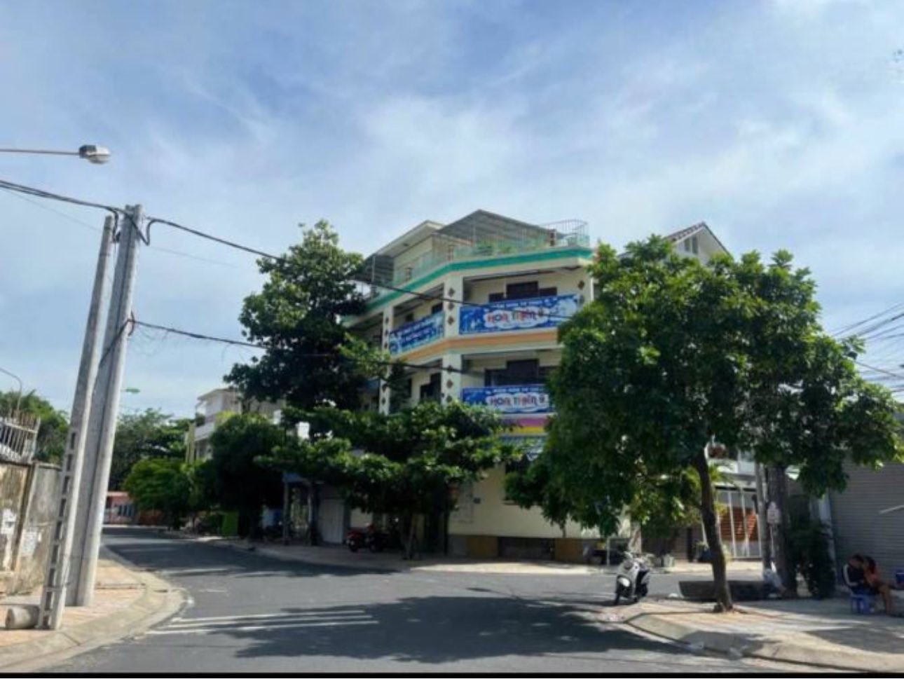 BÁN NHÀ CẤP 4 MẶT TIỀN ĐƯỜNG LÊ THANH NGHỊ - VĨNH NGUYÊN