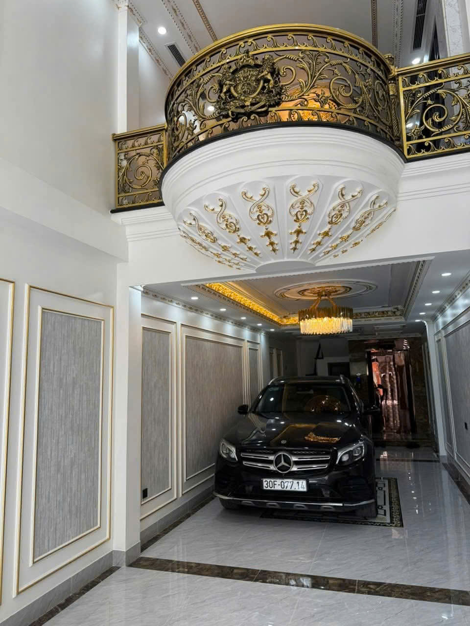 SIÊU PHẨM 8 TẦNG – FULL NỘI THẤT XỊN – GARA 2 Ô TÔ