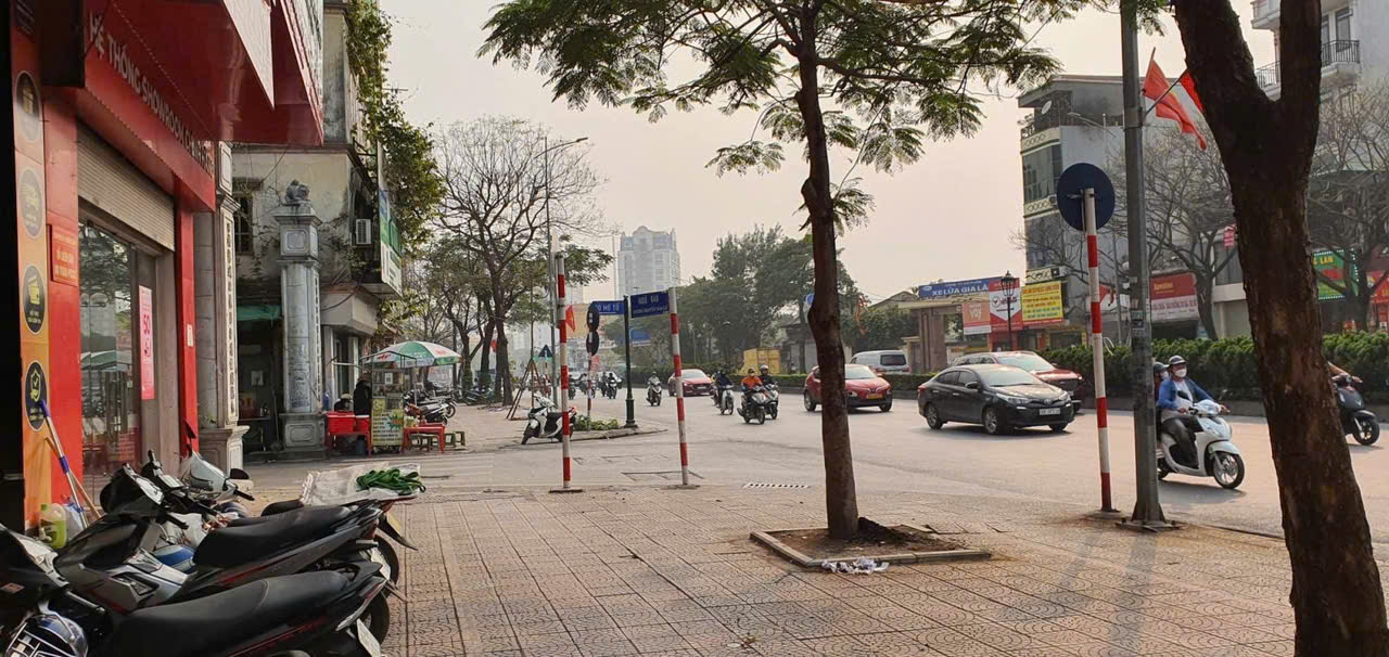 ???? BÁN NHÀ MẶT PHỐ LỚN – KINH DOANH ĐỈNH – HIẾM BÁN – TRUNG TÂM LONG BIÊN
???? Nguyễn Văn Cừ, 65m², MT 3.8m, 3T+1L, 25.2 tỷ – Long Biên