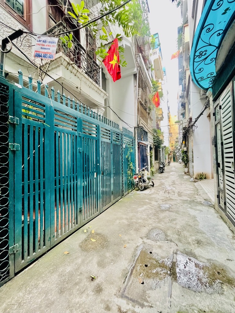 ❤️ BIỆT THỰ PHỐ THÁI HÀ – NGÕ THOÁNG – Ở NGAY – 21 TỶ ❤️