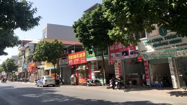 Cần Bán Nhà Mặt Phố Sài Đồng 58m2, MT4m, Vỉa Hè Đá Bóng, Kinh Doanh Dòng Tiền - 24.x Tỷ