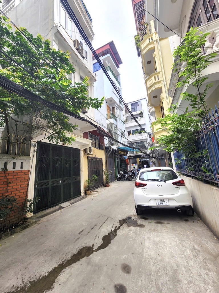 Thái Hà 45m phố hiếm, lô góc 2 thoáng, ô tô cách 5m