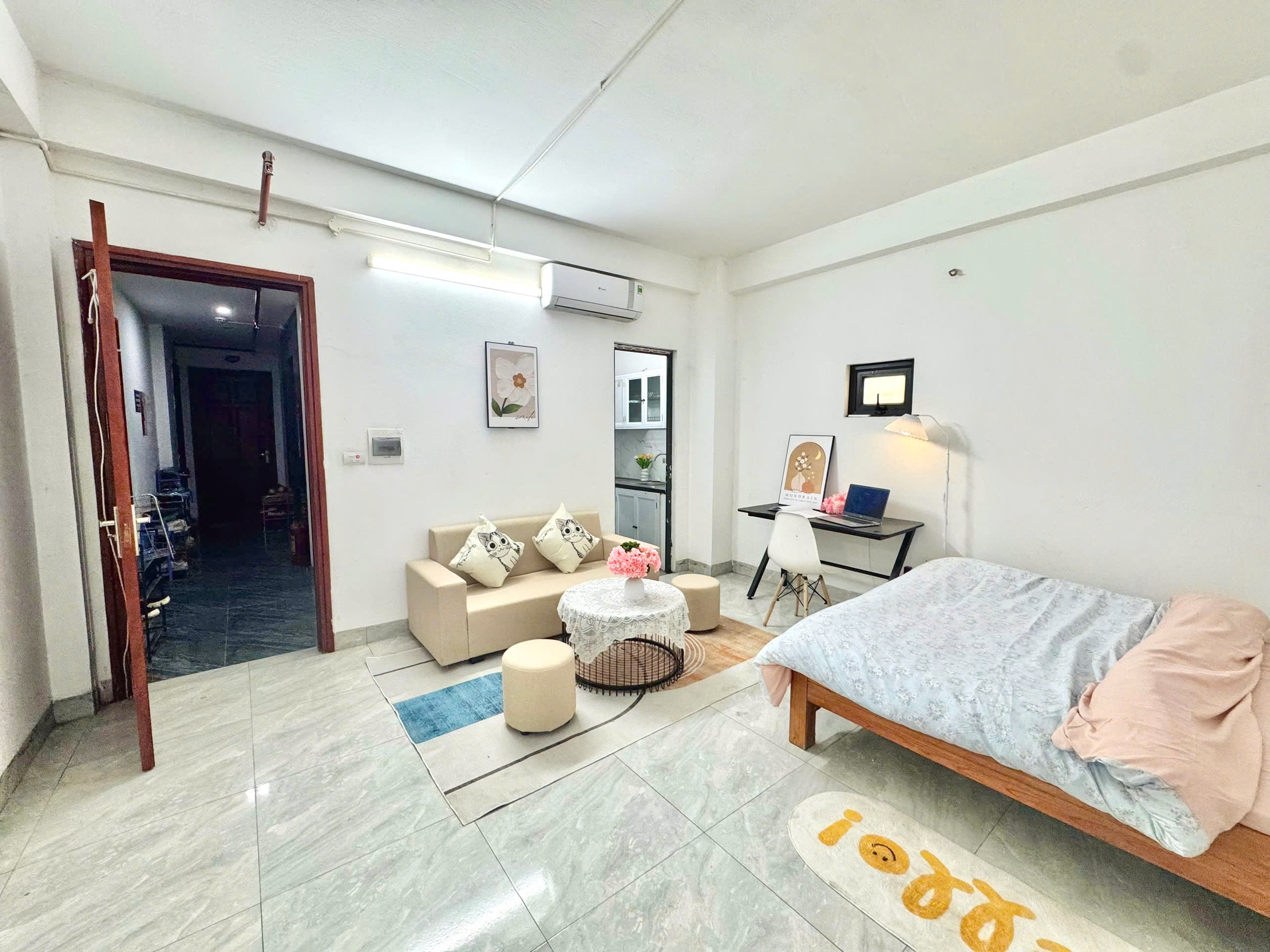 Cho Thuê Ccmn 1 ngủ 1 bếp đẹp giá rẻ đẹp ngõ 37 Thiên Hiền, Mễ Trì