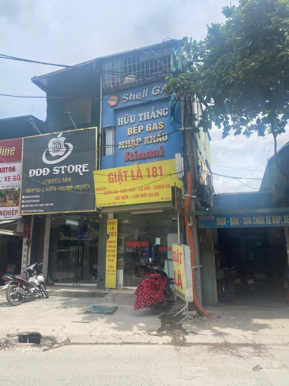 CẦN NHƯỢNG LẠI QUÁN GIẶT LÀ ĐANG HOẠT ĐỘNG TỐT TẠI ĐỊNH CÔNG, HOÀNG MAI, HÀ NỘI CHỈ 50 TRIỆU