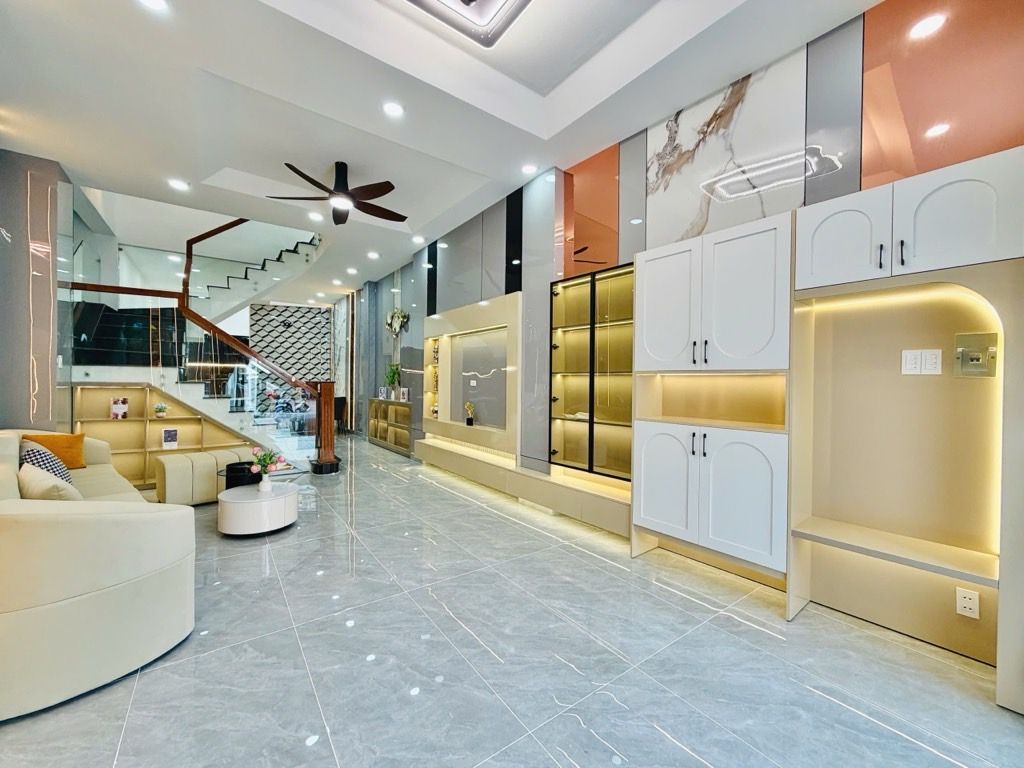 Bán nhà HXH Huỳnh Văn Nghệ ô tô ngủ trong nhà sát Emart Phan Huy Ích tặng full NT nhỉnh 3tỷ