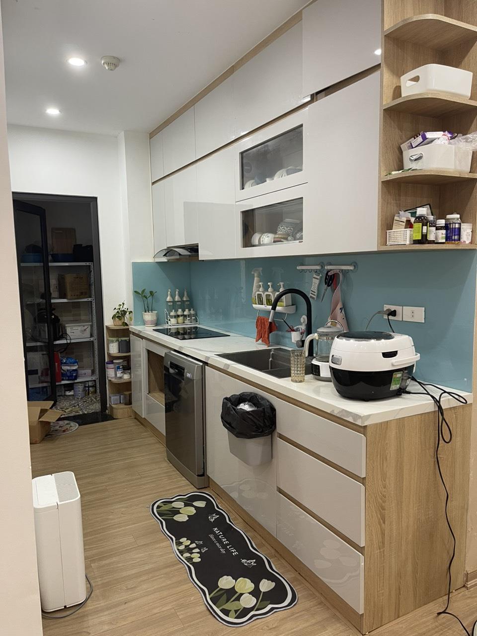 bán nhà mặt phố khương trung thanh xuân 20ty500tr DT42m2 ,4 tầng LH 083.2865.116