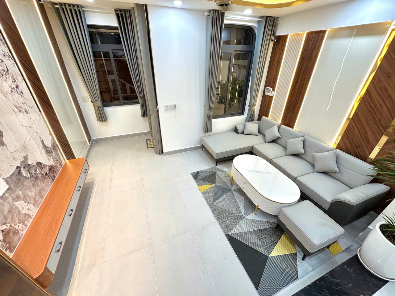 NHÀ XÂY MỚI - 60M2 ( 4.8X12.5 ) -HXH - 3 TẦNG - 3 PN - FULL NT - CHỈ 8.X NHỎ