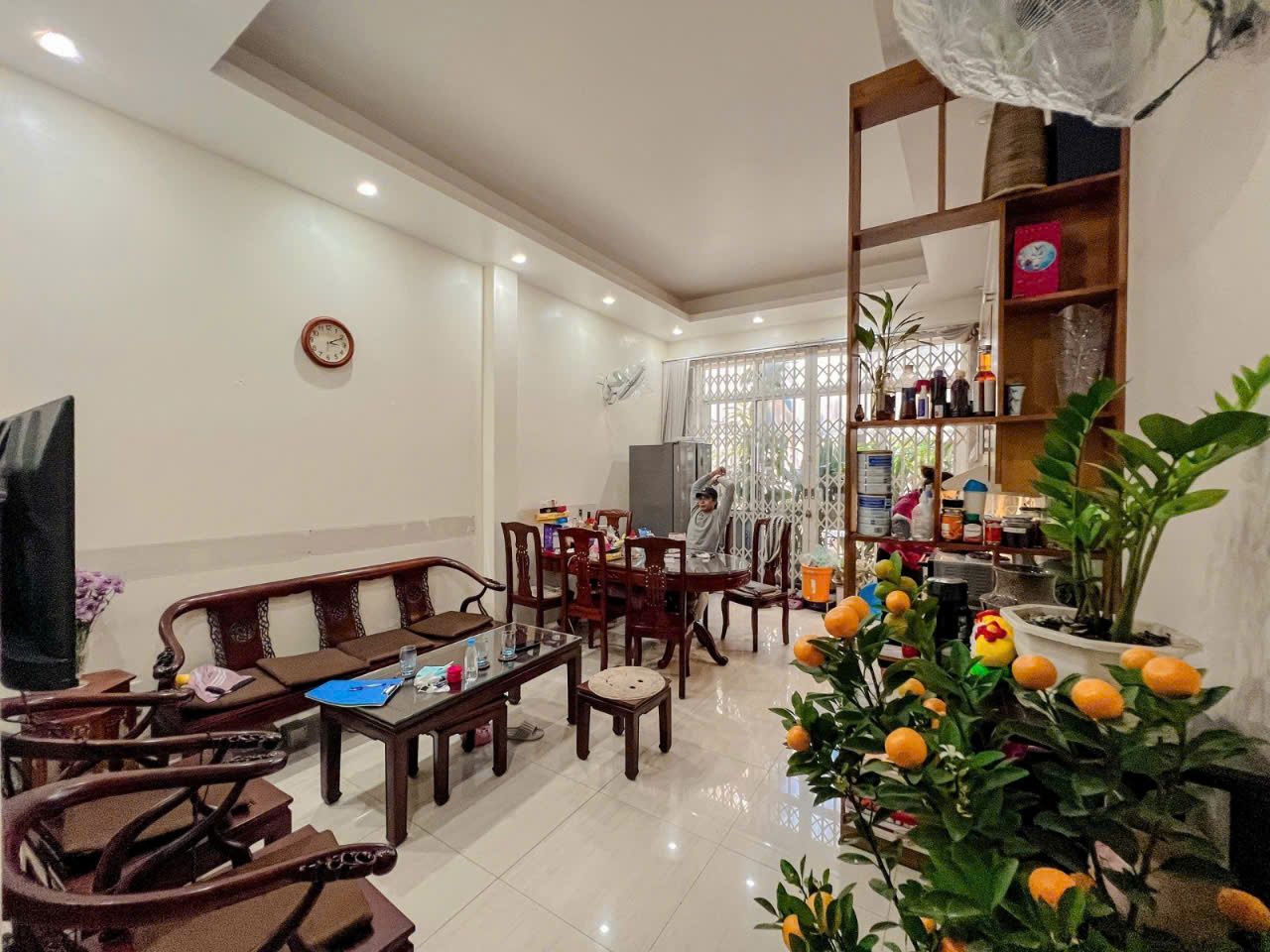 BÁN NHÀ BỒ ĐỀ - LONG BIÊN - Ô TÔ VÀO NHÀ - NGÕ THÔNG - KHU DÂN TRÍ CAO - Ở SƯỚNG - Ô CHỜ THANG MÁY - SÁT 3 HỒ