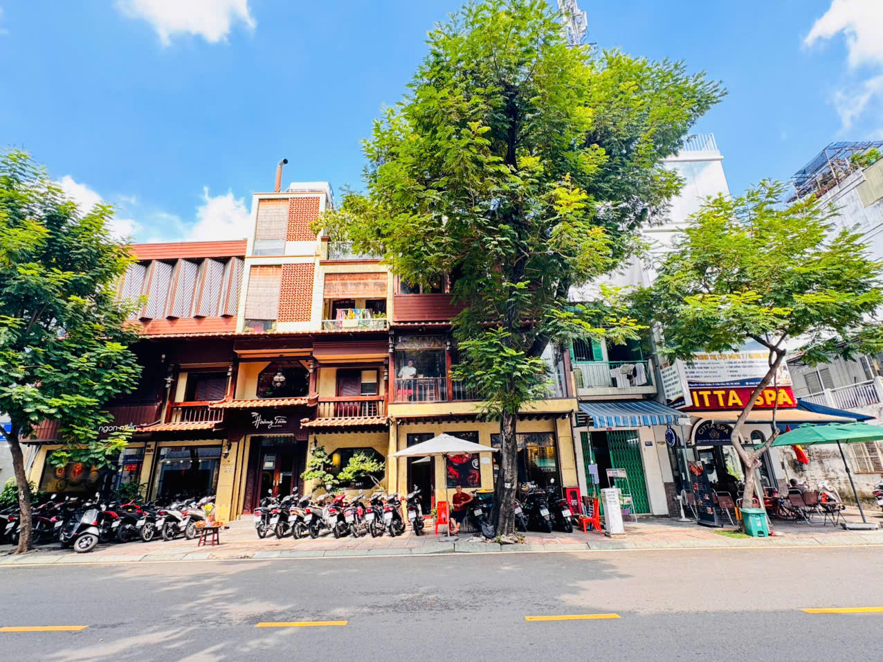 QUẬN 1: CHÍNH CHỦ 0938676685 BÁN NHÀ 3 TẦNG MẶT TIỀN NGUYỄN CẢNH CHÂN- DT 30M2- CHÀO CHỈ 11,5T- NGAY GÓC TRẦN HƯNG ĐẠO VỊ TRÍ ĐẸP