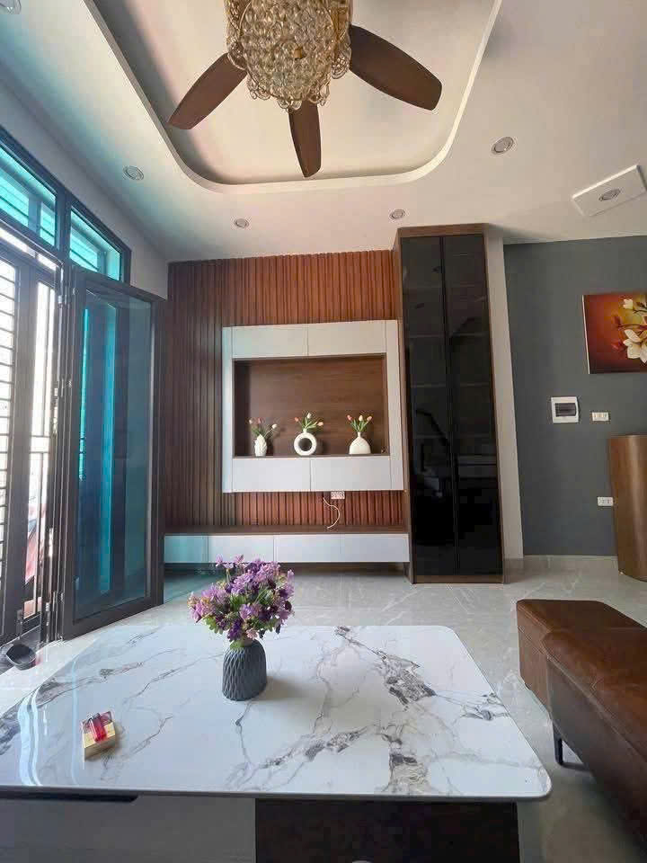 bình minh thanh oai 40m _4 tầng full nội thất _50m ra bãi đỗ oto_hàng xóm thân thiện