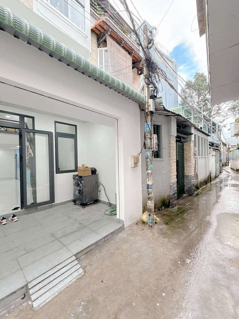 Nhà 3 tầng hẻm 1 xẹc Huỳnh Tấn Phát, Tân Thuận Tây Q7 – 5ty65