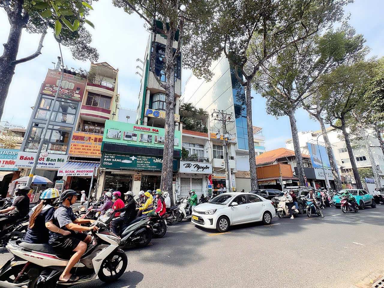 CHÍNH CHỦ CẦN BÁN NHÀ 5 TẦNG MẶT TIỀN Đ.CAO THẮNG, QUẬN 3 - DT 60M2 FUL THỔ SH VUÔNG ĐẸP - GIANG GIANG 0938676685