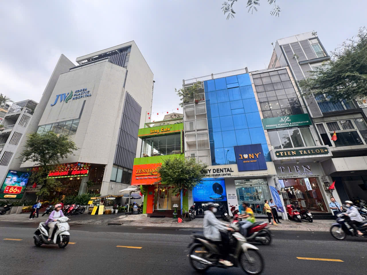 BÁN NHÀ 5 TẦNG SỐ 36 - 38 TÔN THẤT TÙNG, QUẬN 1- NGANG LỚN 8M*20M ĐẸP- HDT ĐỀU 200TR/TH- GIANG GIANG 0938676685 GẶP CHỦ