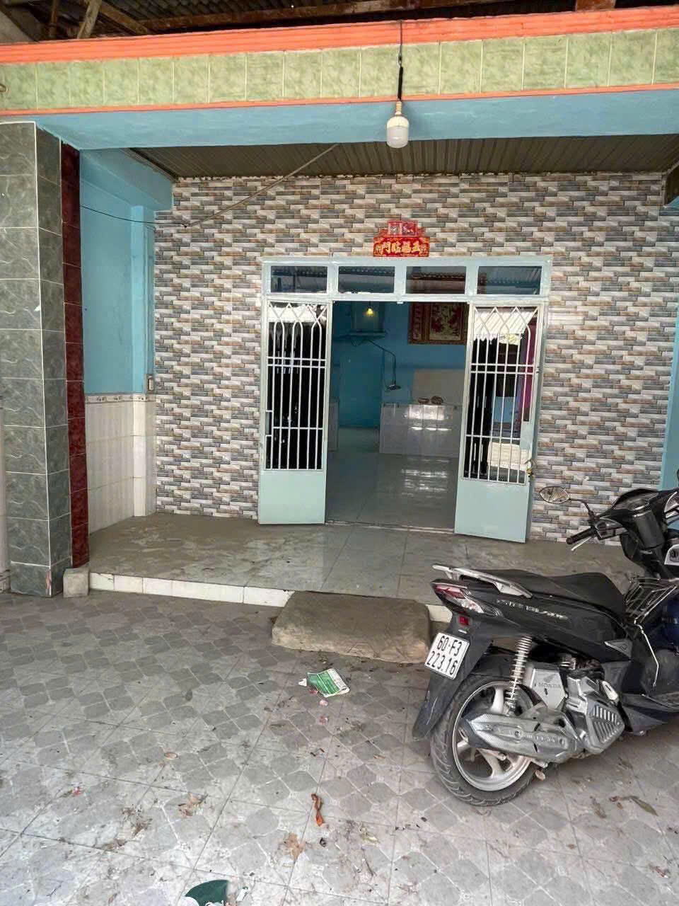 Bán nhà 127m2 P.Trấn Biên,SHR đường nhựa 2 ô tô thông,gần Đại Học Lạc Hồng
