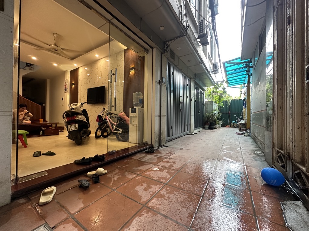 Định CÔNG 36M 5 TẦNG CHỈ 7 TỶ, TẶNG NỘI THẤT