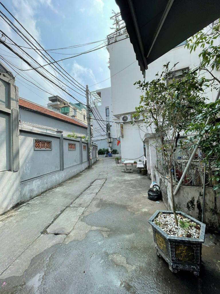Kim Giang 54m ô tô đỗ cửa, sát mặt phố, sổ vuông đủ chức năng kinh doanh