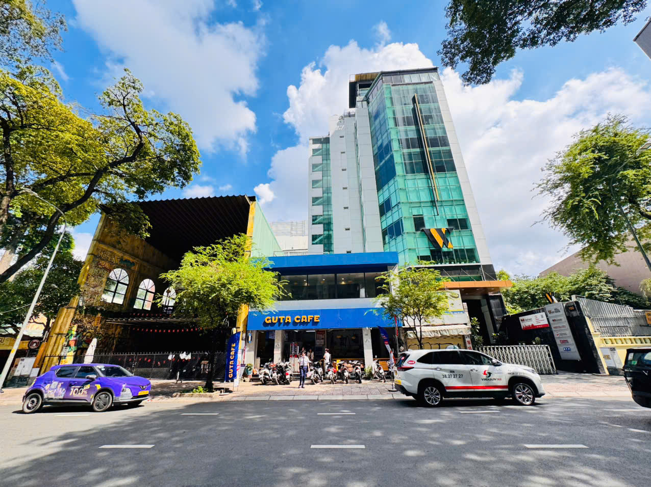 QUẬN 3: CHÍNH CHỦ 0938676685 BÁN NHÀ 3 TẦNG MẶT TIỀN NGUYỄN THỊ MINH KHAI, P.XUÂN HÒA- DT 234M2 NGANG 12,4M*21,6M- CHÀO 250T- NGAY GÓC NAM KỲ KHỞI NGHĨA VỊ TRÍ SIÊU ĐẸP