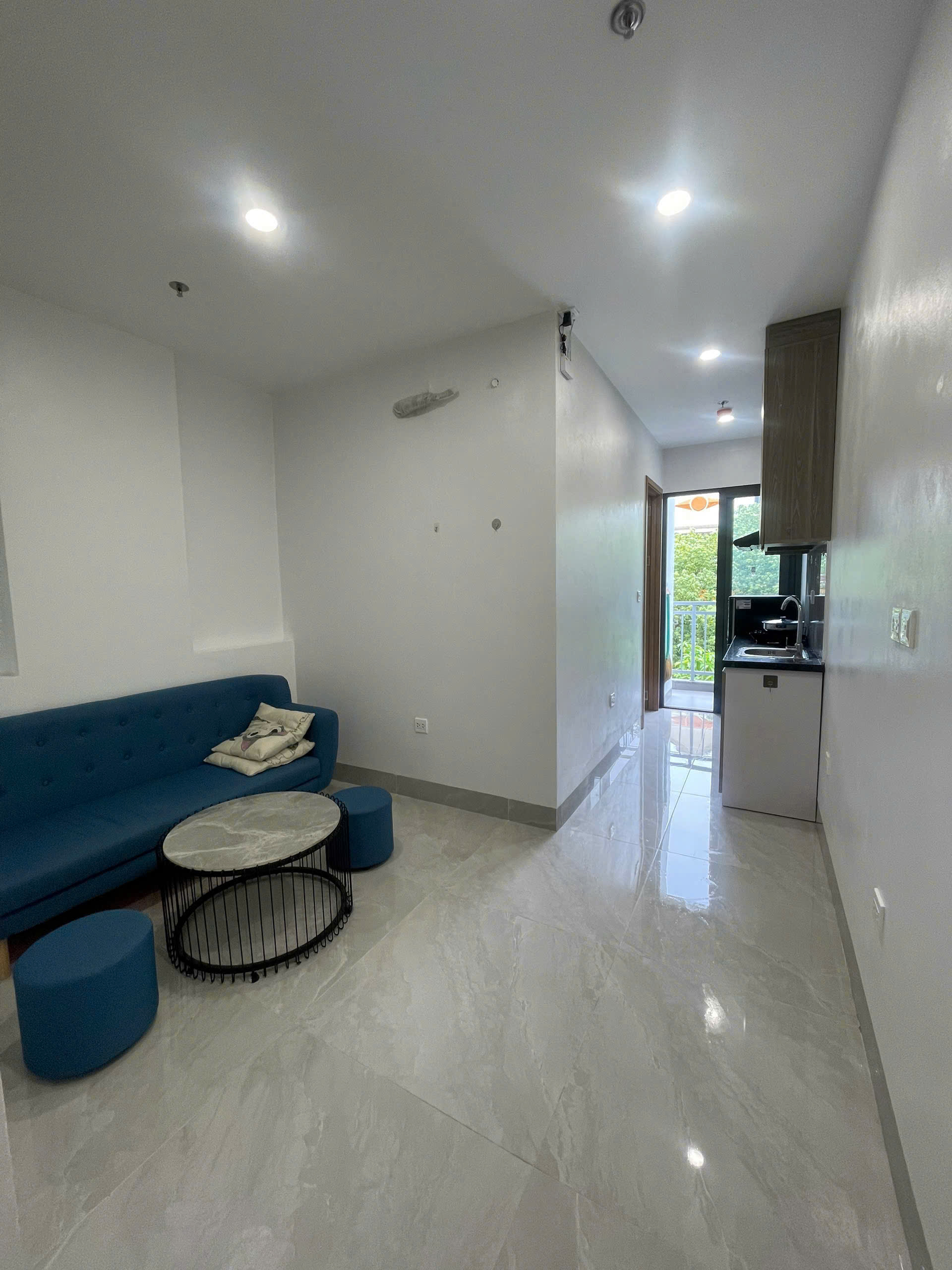 Cho Thuê Ccmn 23m Full đồ đẹp thoáng ban công cửa sổ tại 554 Trường Chinh
