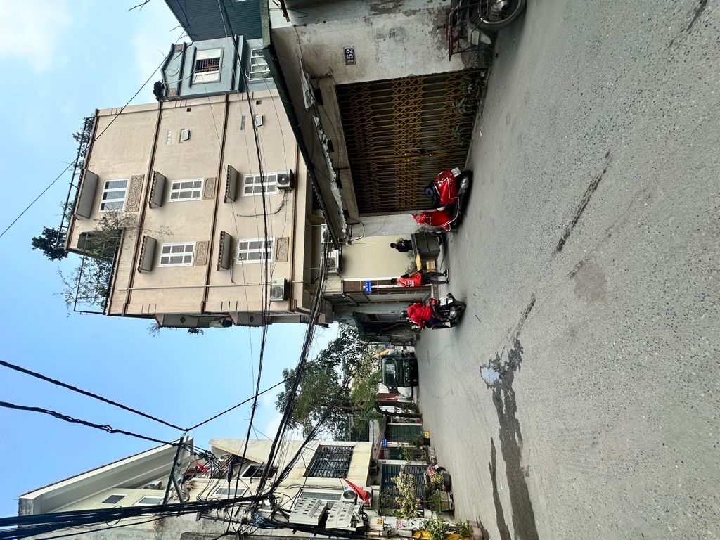 bán nhà Kim Giang 130m ô tô đỗ cửa, ngõ rộng 4m, thông tứ tung chỉ 120tr/m