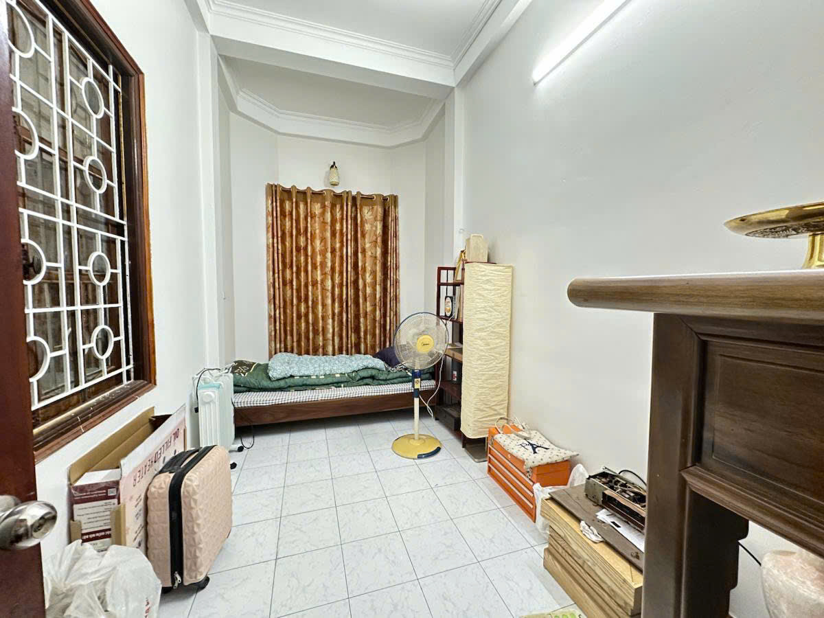 NHÀ ĐẸP CHÍNH KINH THANH XUÂN - Ô TÔ ĐỖ CỬA- DT 45M2 GIÁ NHỈNH 10 TỶ