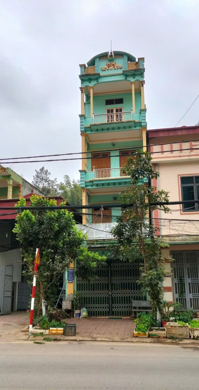 BÁN NHÀ 4 TẦNG TẠI PHƯỜNG QUYẾT THẮNG, TP SƠN LA , TỈNH SƠN LA