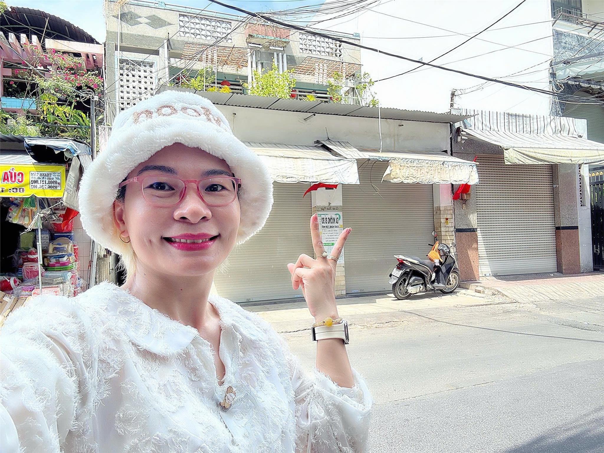 Cơ Hội Sở Hữu Nhà Phố Xóm Chiếu, Quận 4 - 446m², 75.8 Tỷ - Sổ Hồng Chính Chủ
