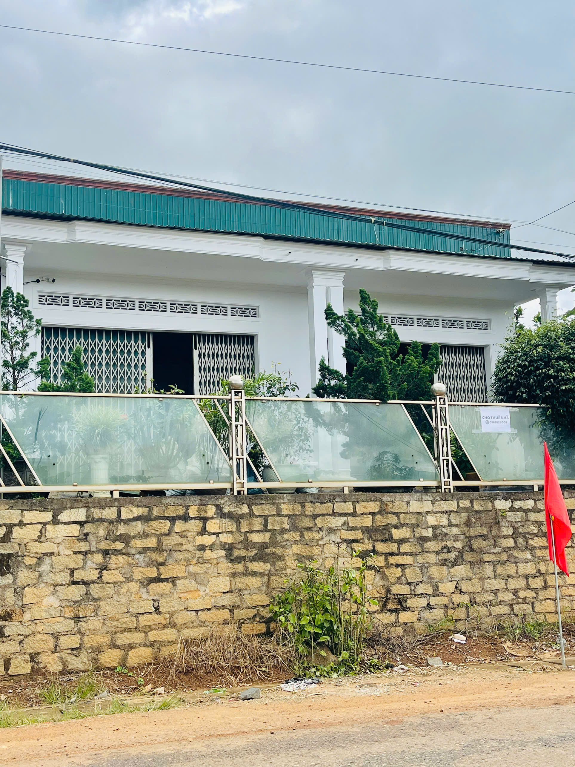 HẠ GIÁ CHỐT GẤP – BÁN NHÀ ĐẤT 2 MẶT TIỀN KINH DOANH ĐẮC ĐỊA TẠI ĐƠN DƯƠNG