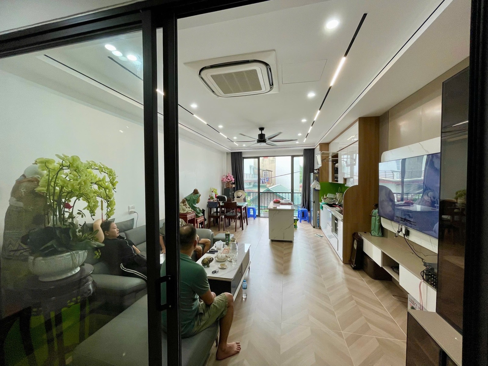 ???? SIÊU PHẨM NHÀ 6 TẦNG THANG MÁY – GARA Ô TÔ – FULL NỘI THẤT – LONG BIÊN, 47M, 11,2T