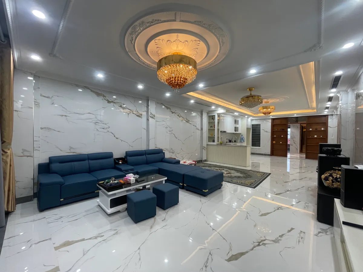 Bán Nhà Gara 2 Ô Tô, Phố Nguyễn Văn Linh, 98m2 7T, MT 5,1m, Hàng Xóm vinhomes. Nhỉnh 2x Tỷ