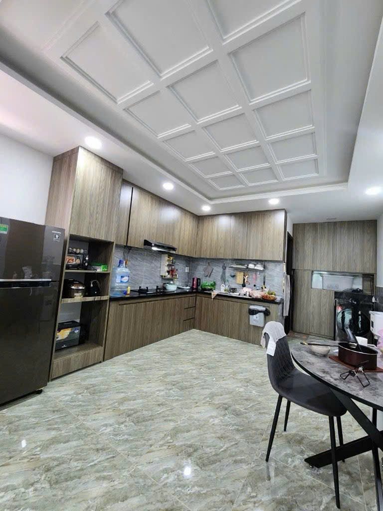 TRUNG TÂM QUẬN 7 – SÁT PHÚ MỸ HƯNG CHI 5,5 Ty✨ NHÀ MỚI TINH – ĐẸP LONG LANH – NỞ HẬU