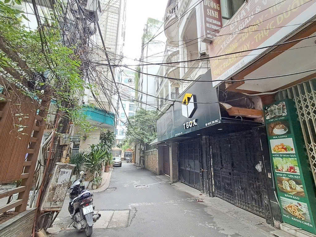 PHÂN LÔ - Ô TÔ TRÁNH - 50M RA PHỐ, GẦN MẶT HỒ - THÔNG TỨ TUNG - Ô CHỜ THANG MÁY - KINH DOANH