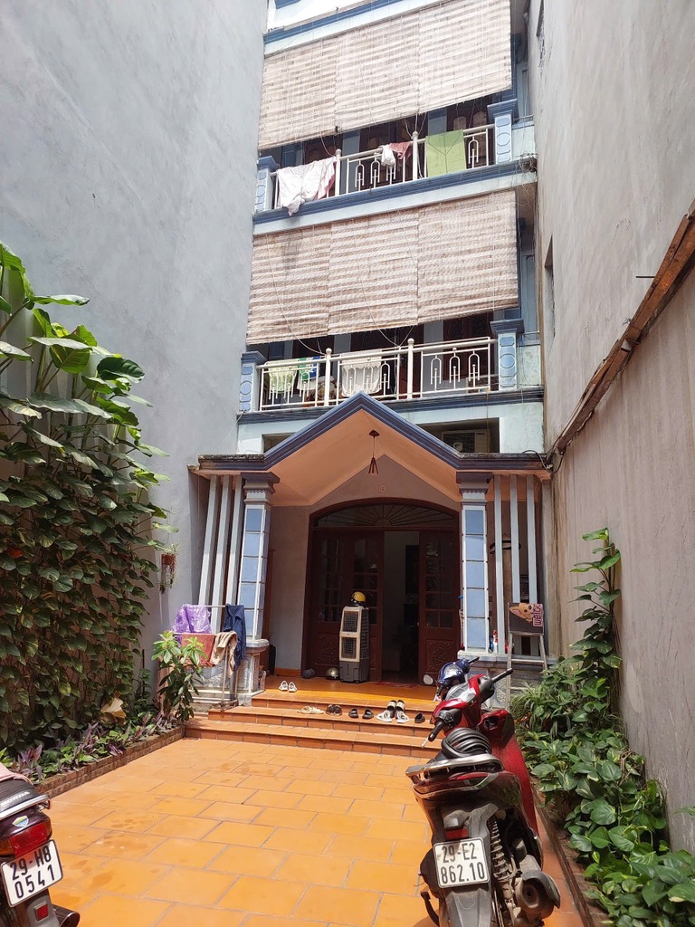 chính chủ cho thuê nhà khu DV Tây Nam Linh Đàm