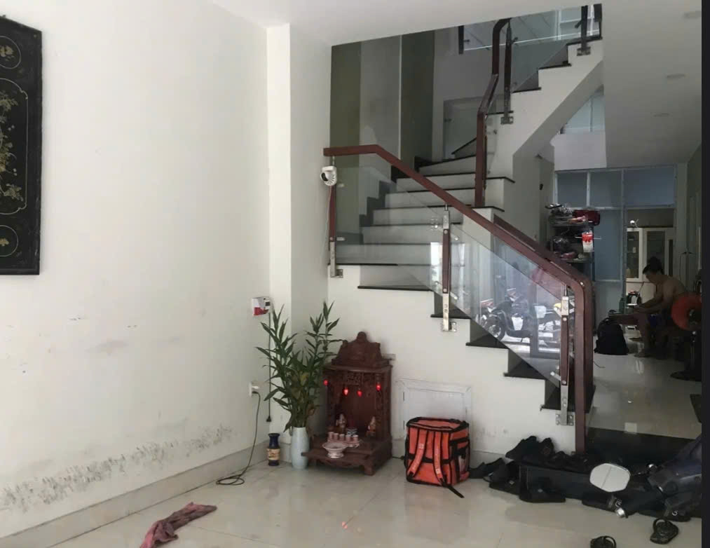 Bán nhà 4 tầng Cống Lở Tân Bình – 94m², hẻm ô tô 5m, 4PN rộng, giá chỉ 7.3 tỷ