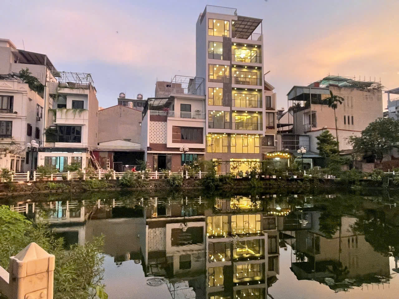 ???? VỊ TRÍ VÀNG – VIEW HỒ – Ô TÔ TRÁNH – SÁT PHỐ - FULL NỘI THẤT CAO CẤP ????