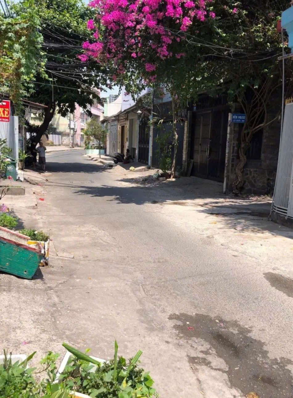 Bán nhà 3 tầng 4x28m có 8 phòng trọ  250tr/năm – Trịnh Đình Trọng, Phú Trung, Tân Phú, 12.5 tỷ