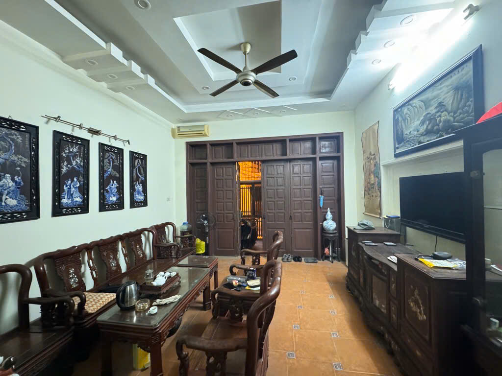 Xã Đàn 74m, trung tâm Đống Đa, ngõ rộng, vị trí vàng, nở hậu