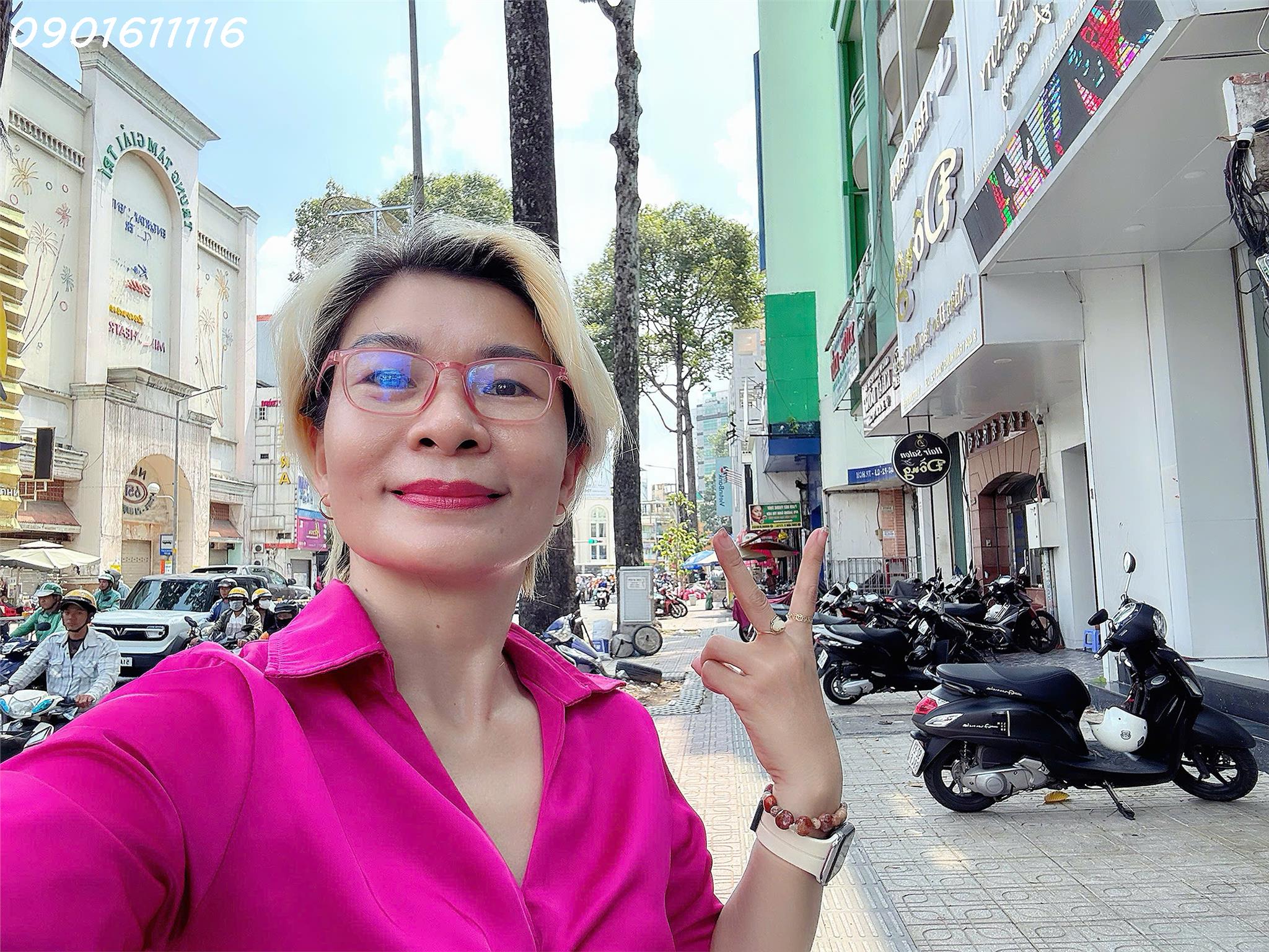 BÁN NHÀ MẶT TIỀN KINH DOANH 30M Đ. TRẦN HƯNG ĐẠO - NGAY GÓC NGUYỄN VĂN CỪ NỐI LIỀN QUẬN 1 - VỊ TRÍ HIẾM NHÀ BÁN