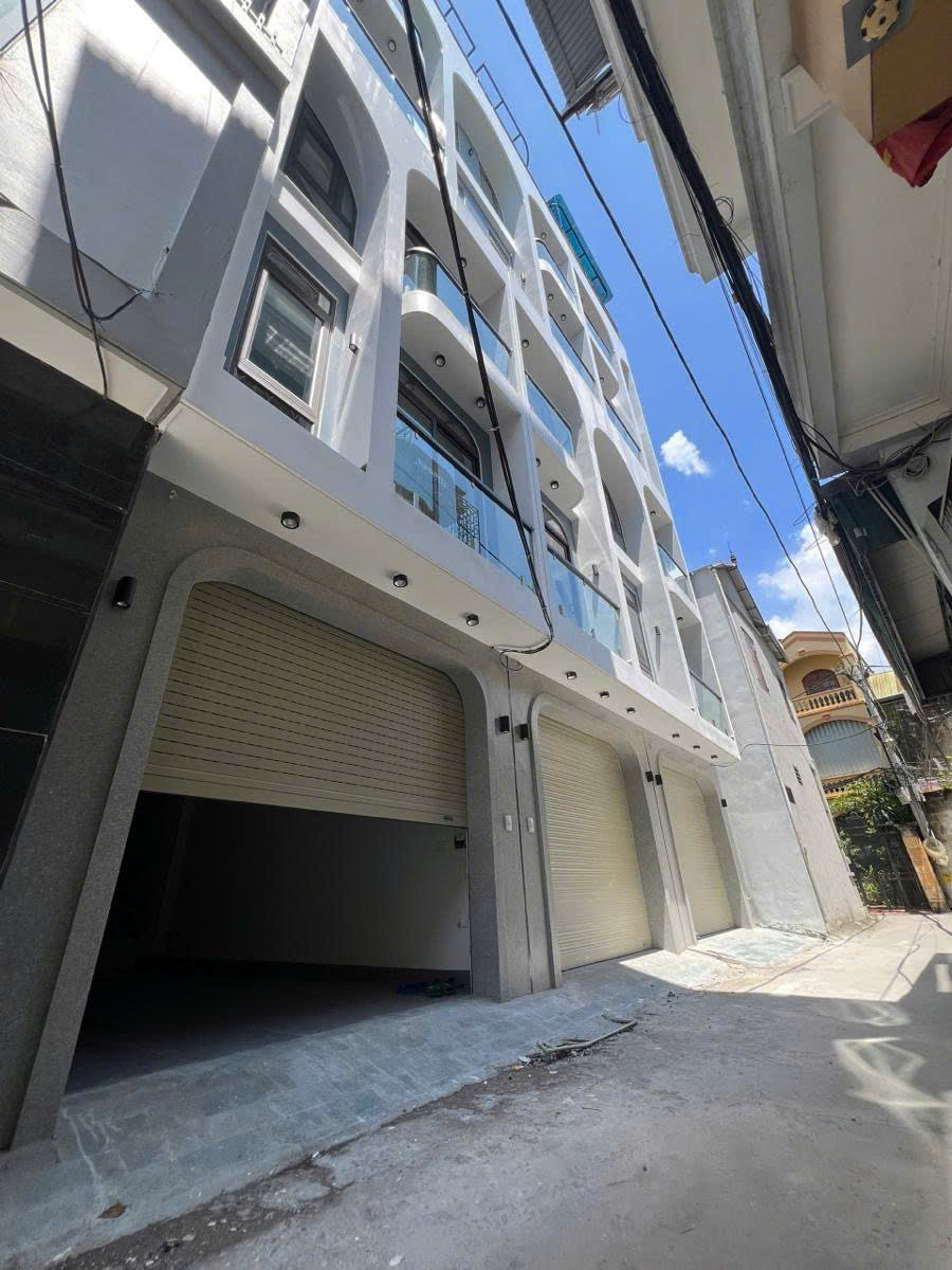 Bán nhà Thạch Bàn 39m 6 tầng thang máy gara ô tô hơn 12 tỷ