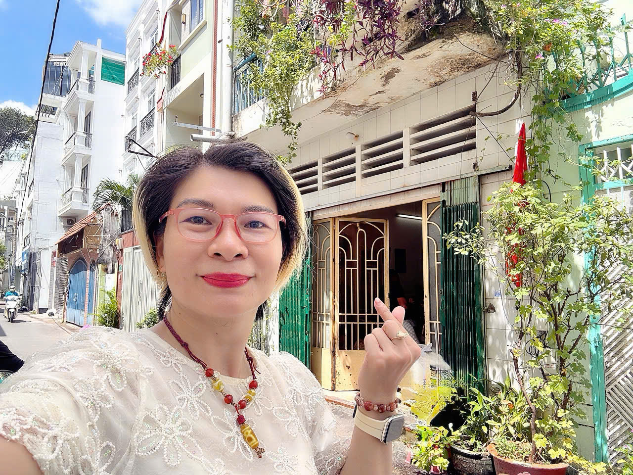 BÁN NHÀ 2 TẦNG MẶT TIỀN KD ĐƯỜNG HUYỀN QUANG, QUẬN 1 - 4M*16M - CHỈ 15,5T - CHÍNH CHỦ Ở XƯA NAY