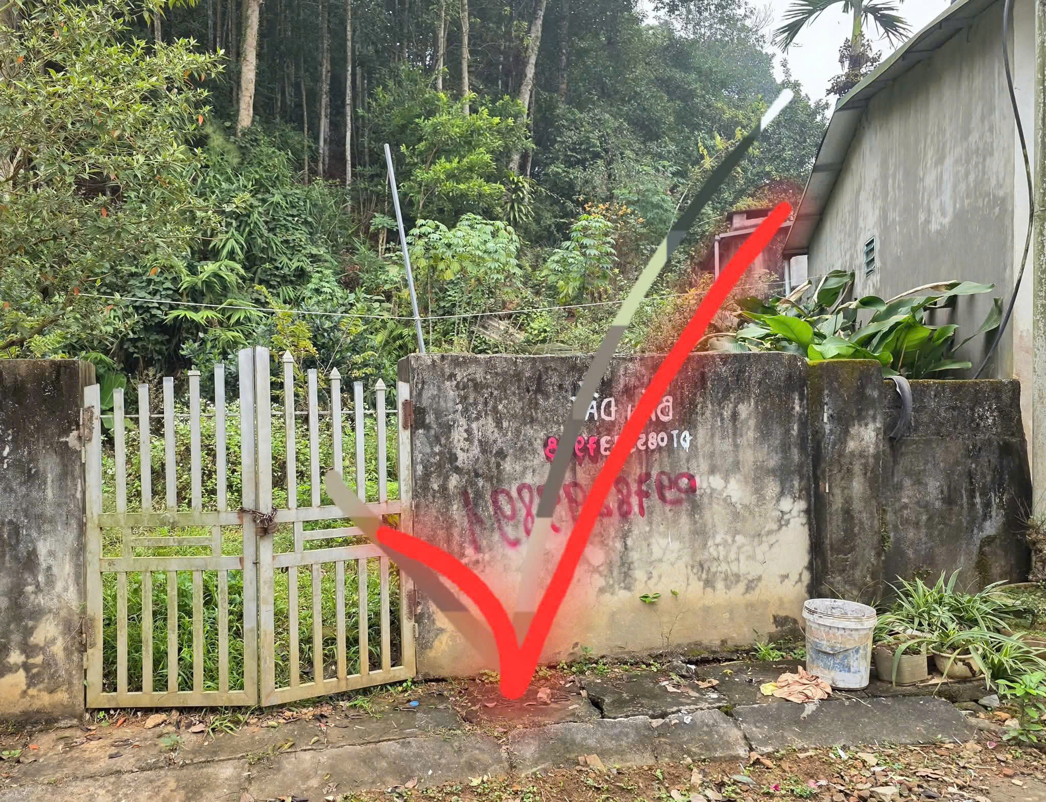 BÁN NHANH ĐẤT GẦN TRỤC CHÍNH HÀ GIANG – BẮC MÊ